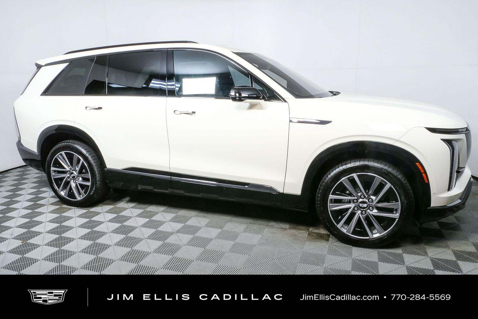 New 2027 Cadillac Vistiq Luxury AWD/4WD image 2