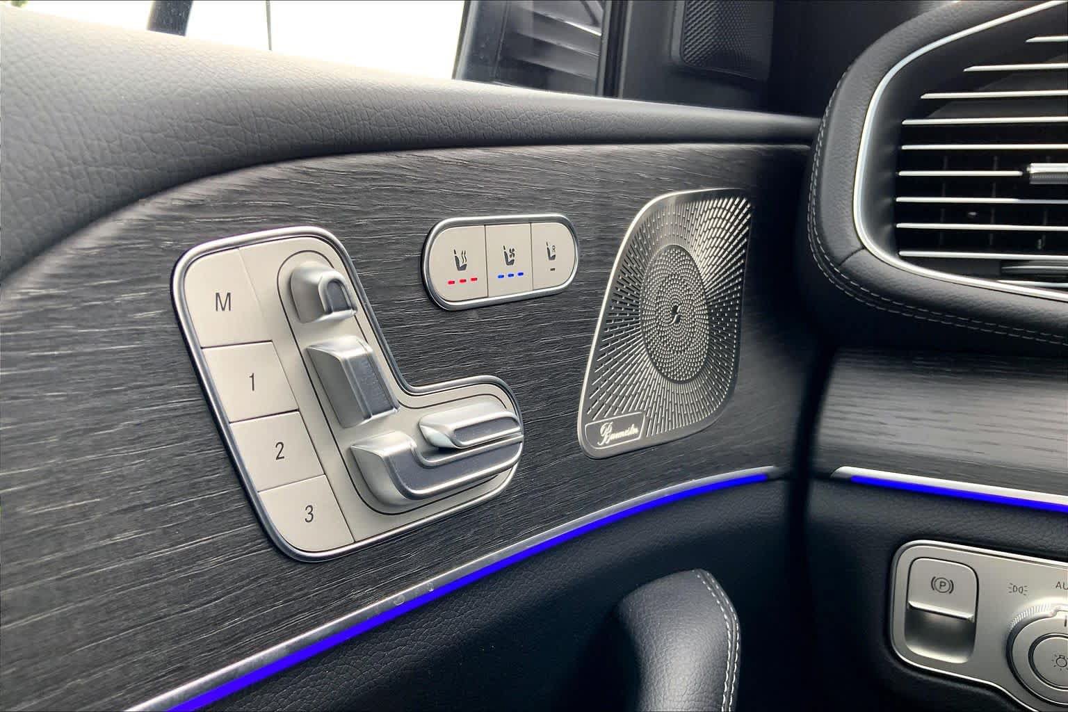 New 2026 Mercedes-Benz GLS 580 4MATIC image 24