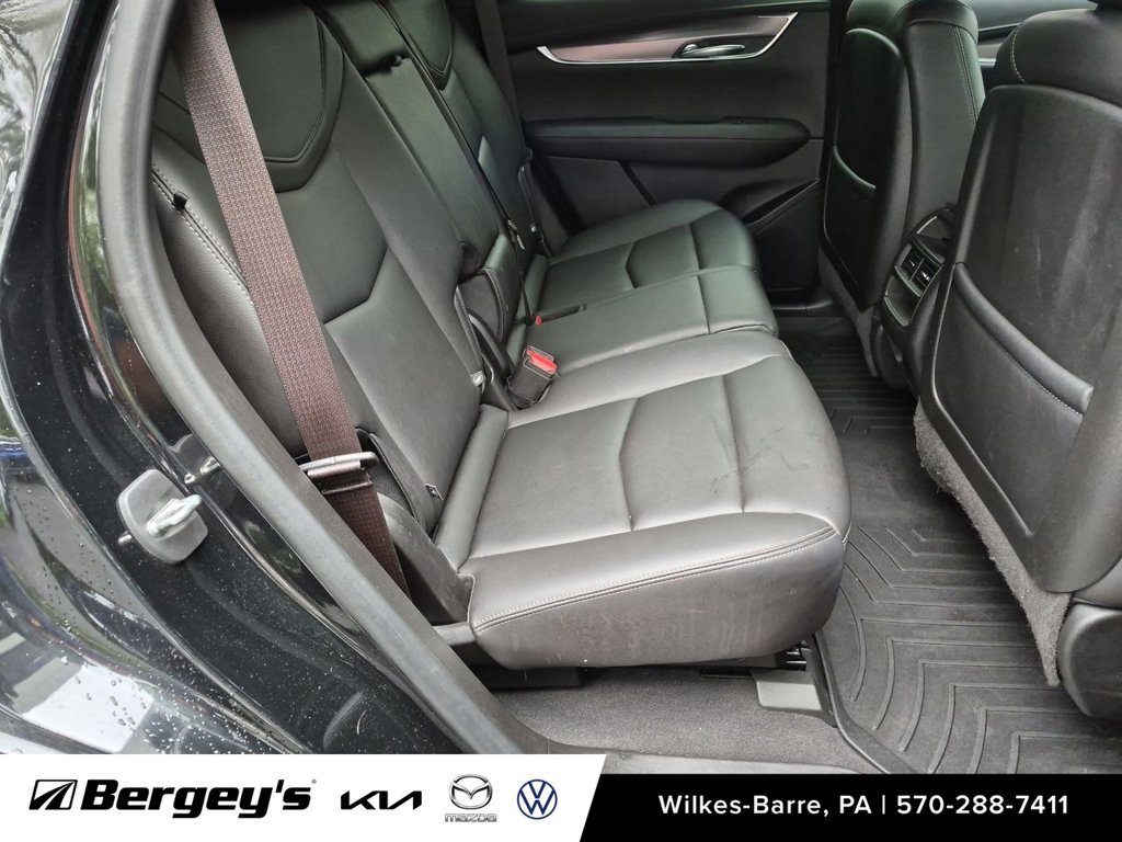 Used 2022 Cadillac XT5 Luxury AWD/4WD image 33