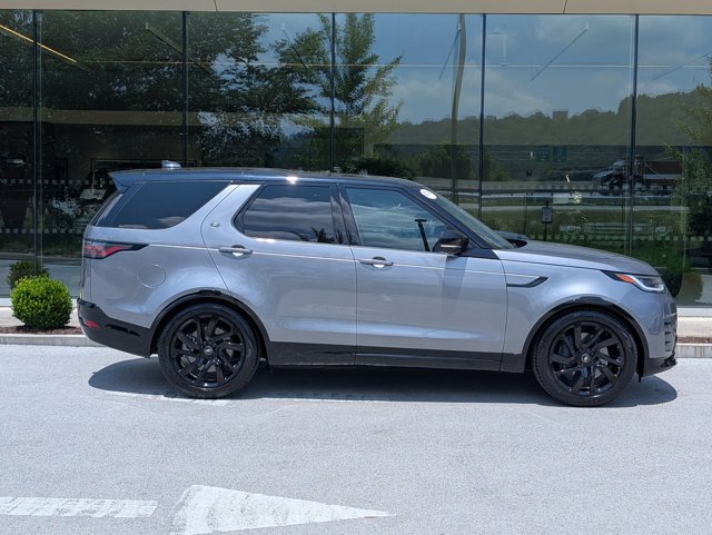 Certified 2024 Land Rover Discovery Dynamic SE AWD/4WD image 7
