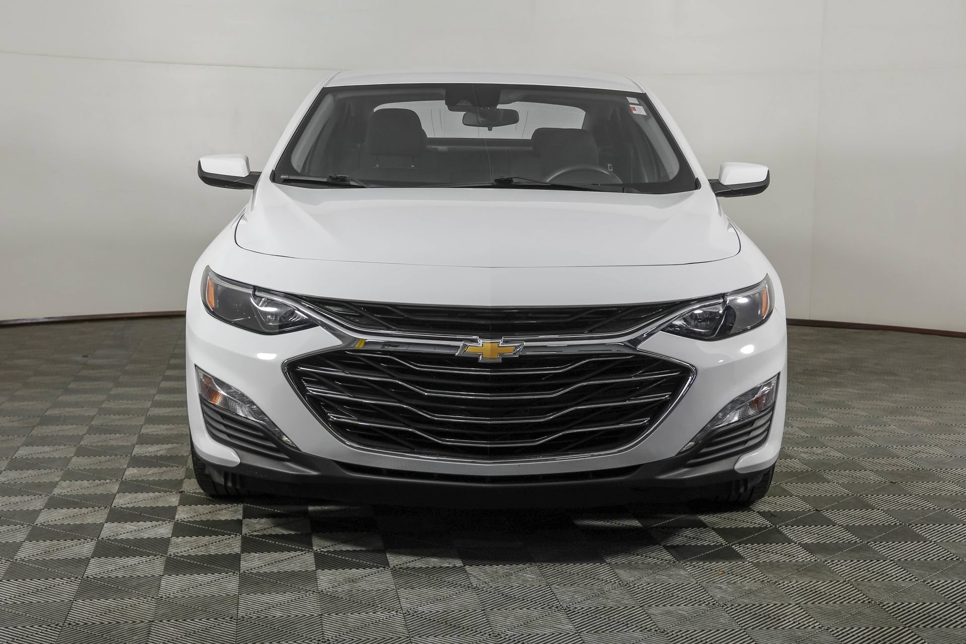 Used 2023 Chevrolet Malibu LT FWD image 10