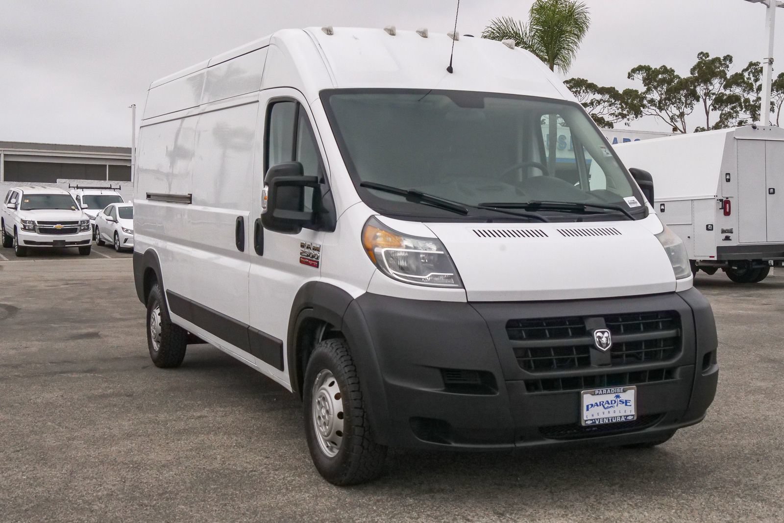 Used 2016 RAM ProMaster 2500 w/ Interior Convenience Group FWD image 3