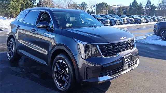 New 2026 Kia Sorento S image 5