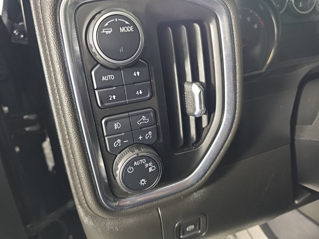 Used 2022 Chevrolet Silverado 1500 LT Trail Boss w/ Convenience Package II AWD/4WD image 14