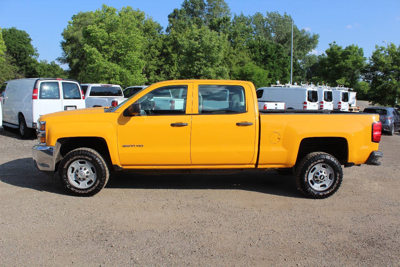 Used 2015 Chevrolet Silverado 2500 W/T AWD/4WD image 8