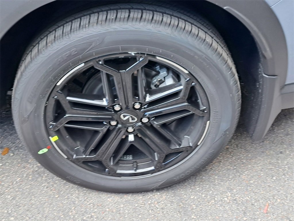 New 2026 INFINITI QX60 Sport w/ Dark Cargo Package image 5