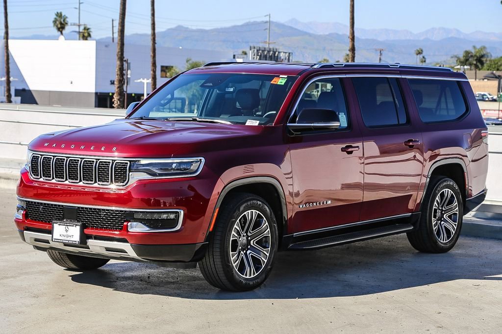 Used 2024 Jeep Wagoneer L Series II image 4