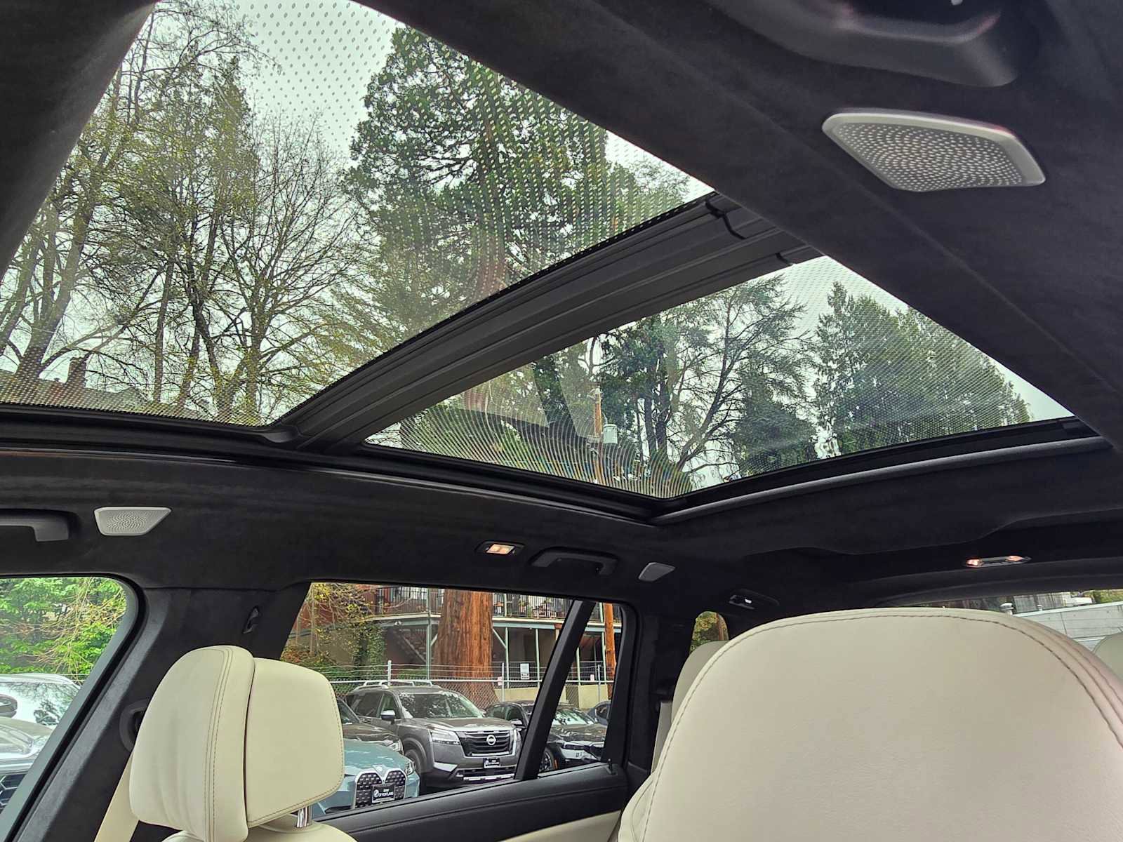 New 2026 BMW ALPINA XB7 image 24