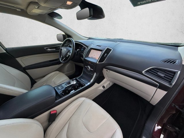 Used 2019 Ford Edge Titanium w/ Equipment Group 301A FWD image 23