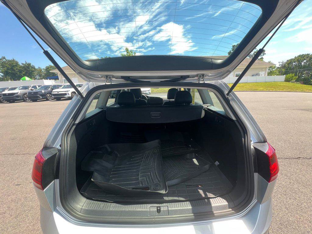 Used 2017 Volkswagen Golf Alltrack S AWD/4WD image 22