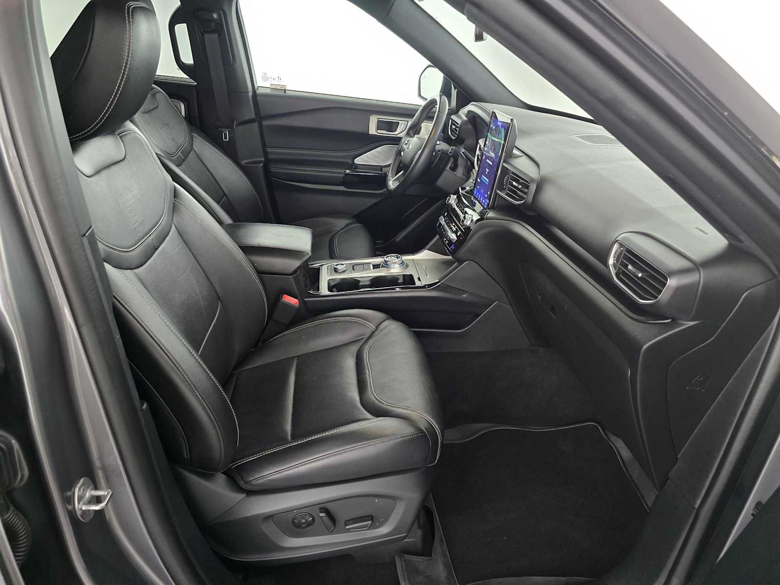 Used 2021 Ford Explorer ST w/ Equipment Group 401A AWD/4WD image 11