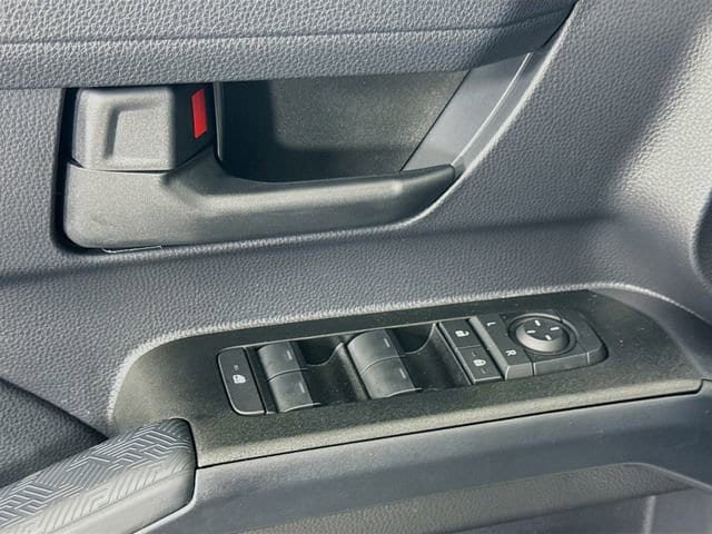 New 2026 Toyota 4Runner SR5 AWD/4WD image 17