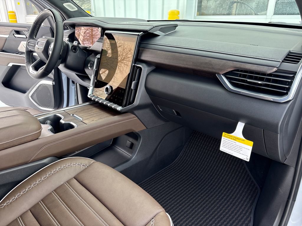 New 2026 GMC Acadia Denali Ultimate w/ LPO, Floor Liner Package image 55