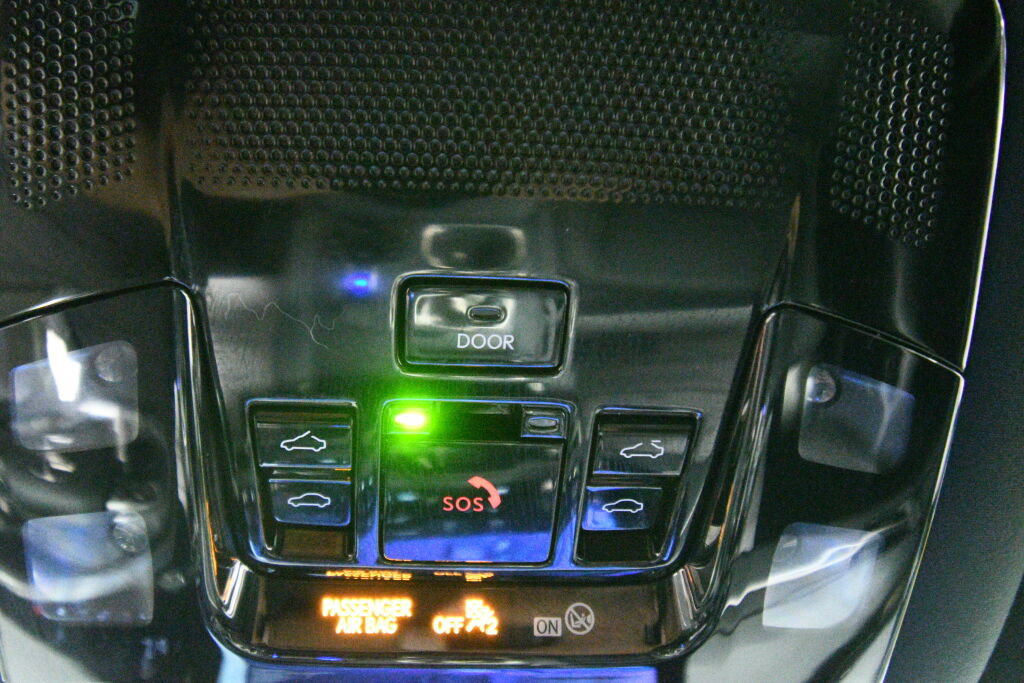 Used 2023 Lexus RX 350 Premium w/ Accessory Package AWD/4WD image 18