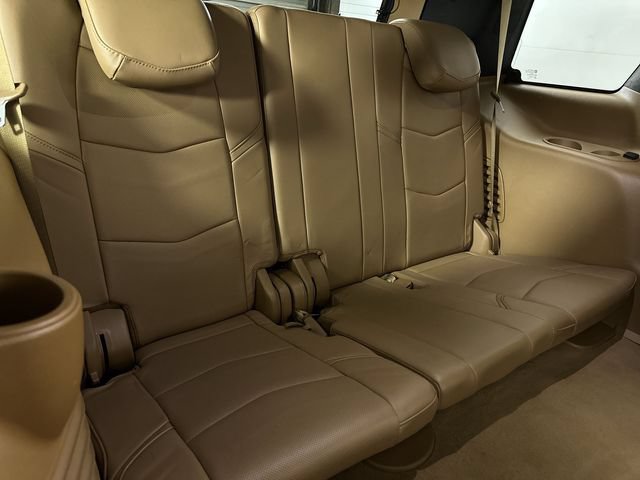 Used 2017 Cadillac Escalade Platinum AWD/4WD image 28