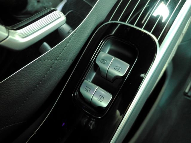 Used 2022 Mercedes-Benz S 580 4MATIC Sedan image 39