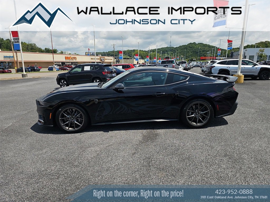 Used 2024 Ford Mustang Dark Horse w/ Security Package video 3