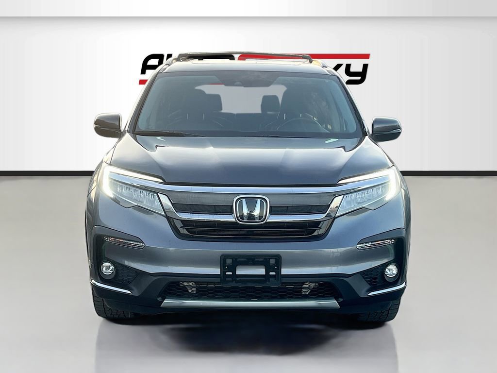 Used 2022 Honda Pilot Touring image 2