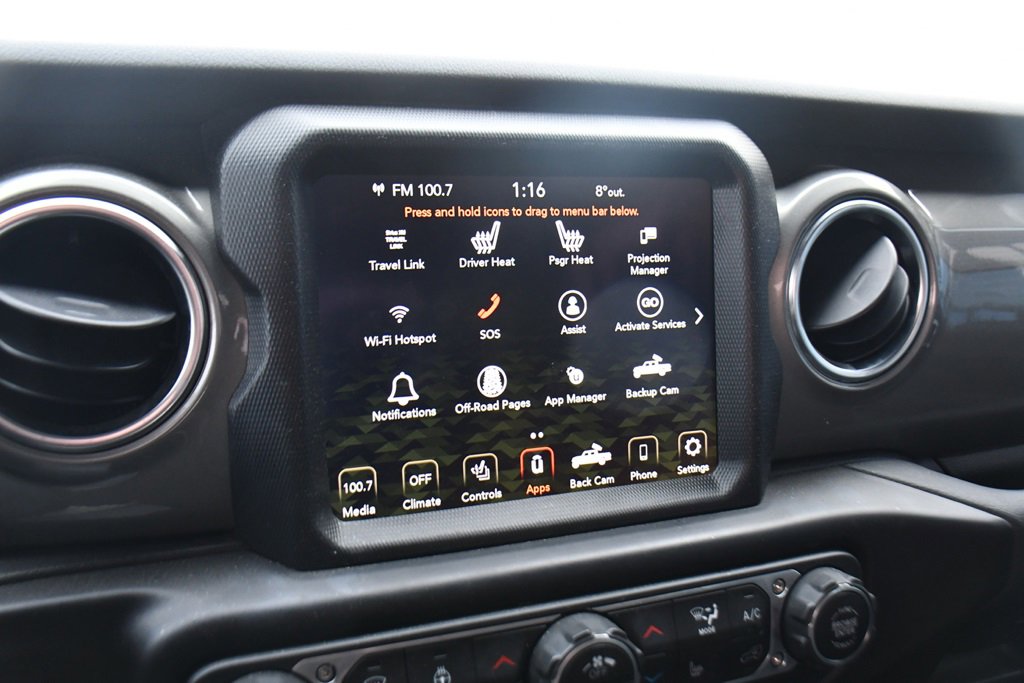 Used 2022 Jeep Gladiator Overland w/ Cold Weather Group image 23