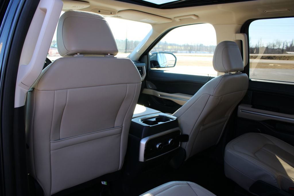 Used 2024 Ford Expedition Max Limited image 27