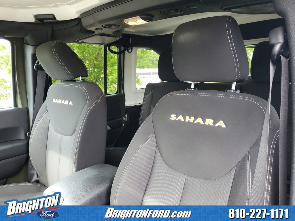 Used 2015 Jeep Wrangler Unlimited Sahara AWD/4WD image 10