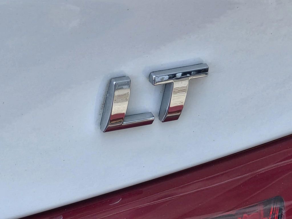 Used 2022 Chevrolet Malibu LT w/ Leather Package image 25