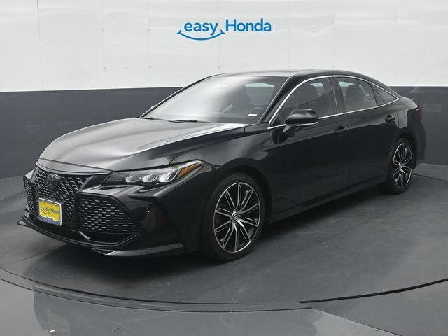 Used 2020 Toyota Avalon XSE w/ All Weather Liner Package FWD image 3