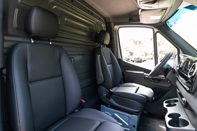New 2026 Mercedes-Benz Sprinter 2500 image 14