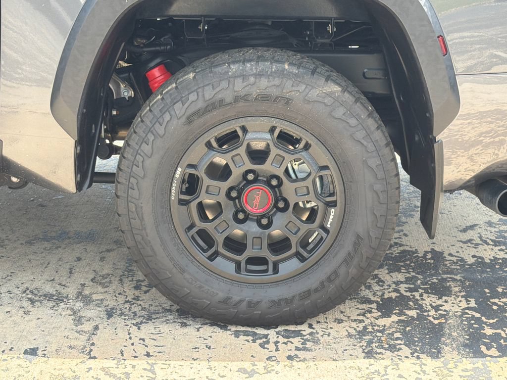 Used 2025 Toyota Tundra TRD Pro AWD/4WD image 19
