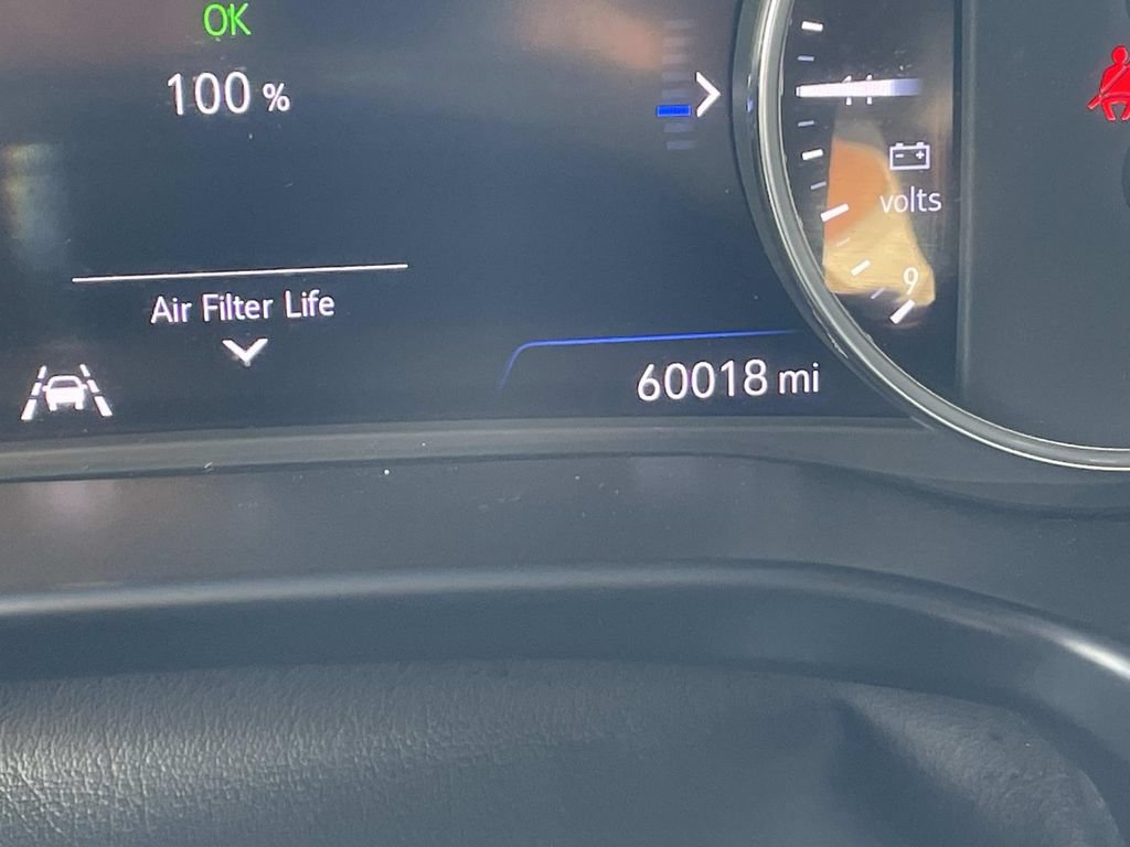 Used 2022 Buick Enclave Premium FWD image 23