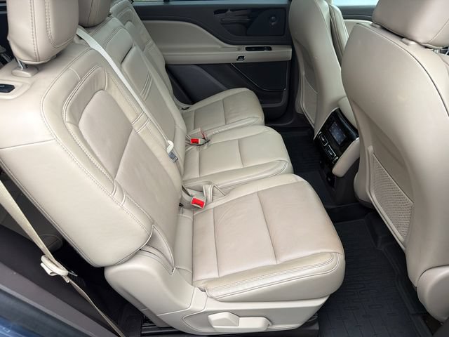 Used 2021 Lincoln Aviator Reserve w/ Equipment Group 201A RWD image 18