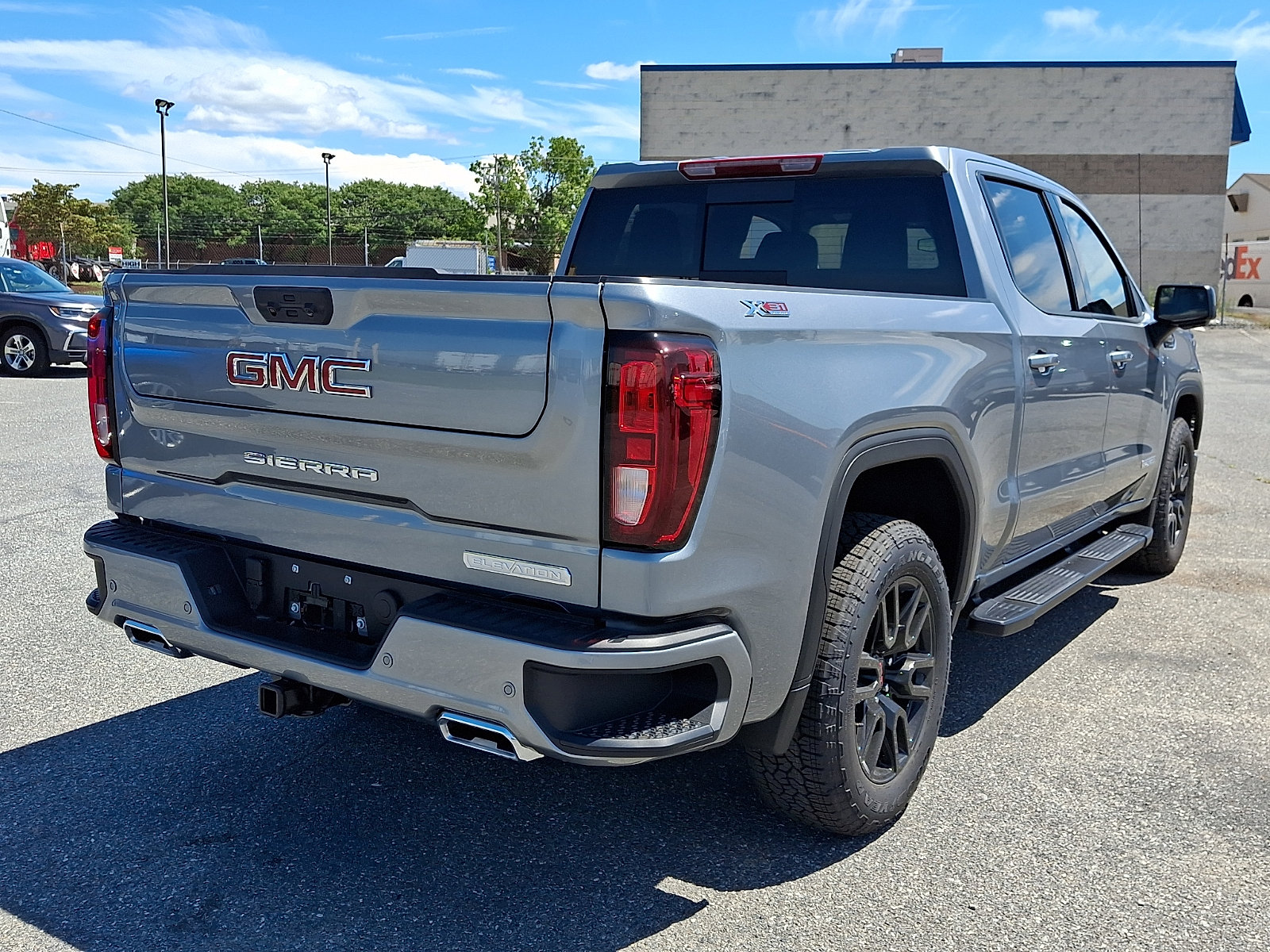 New 2026 GMC Sierra 1500 Elevation w/ Elevation Premium Package AWD/4WD image 4