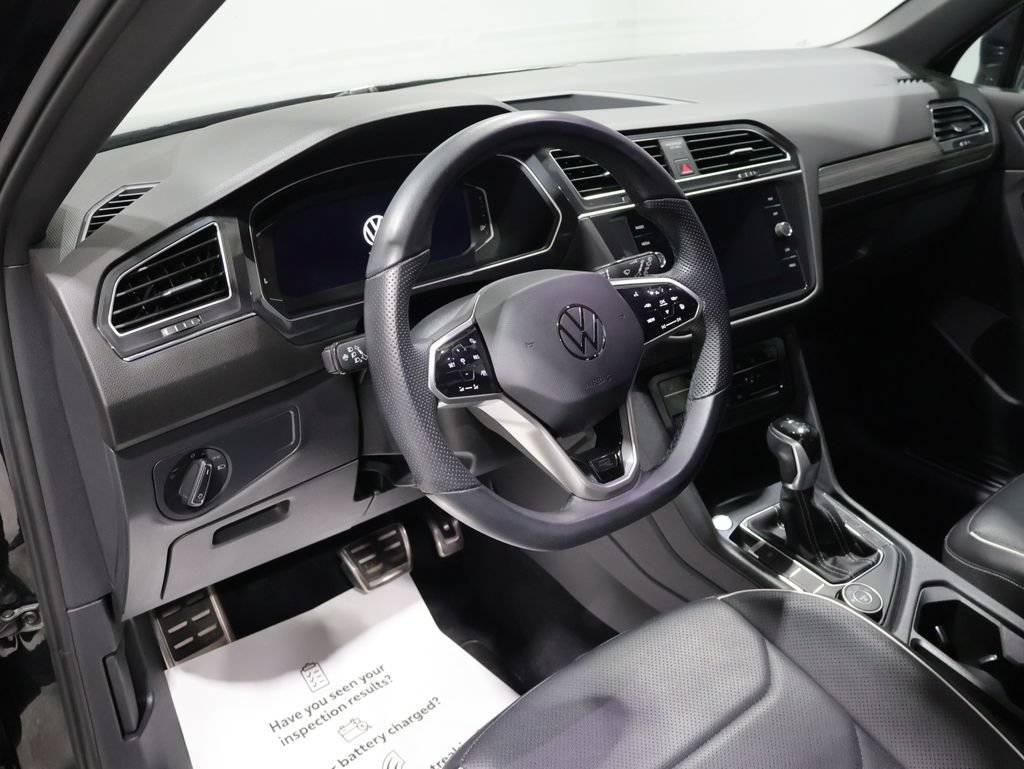 Used 2022 Volkswagen Tiguan SEL R-Line AWD/4WD image 14