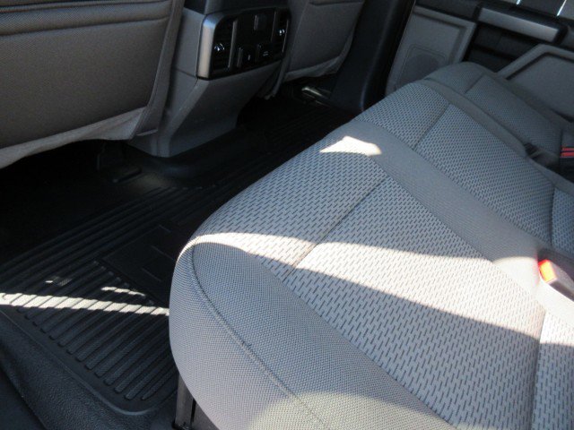 Used 2022 Ford F350 XLT w/ XLT Value Package AWD/4WD image 21