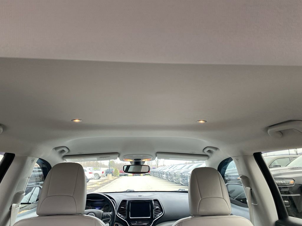 Certified 2020 Jeep Cherokee Limited image 17