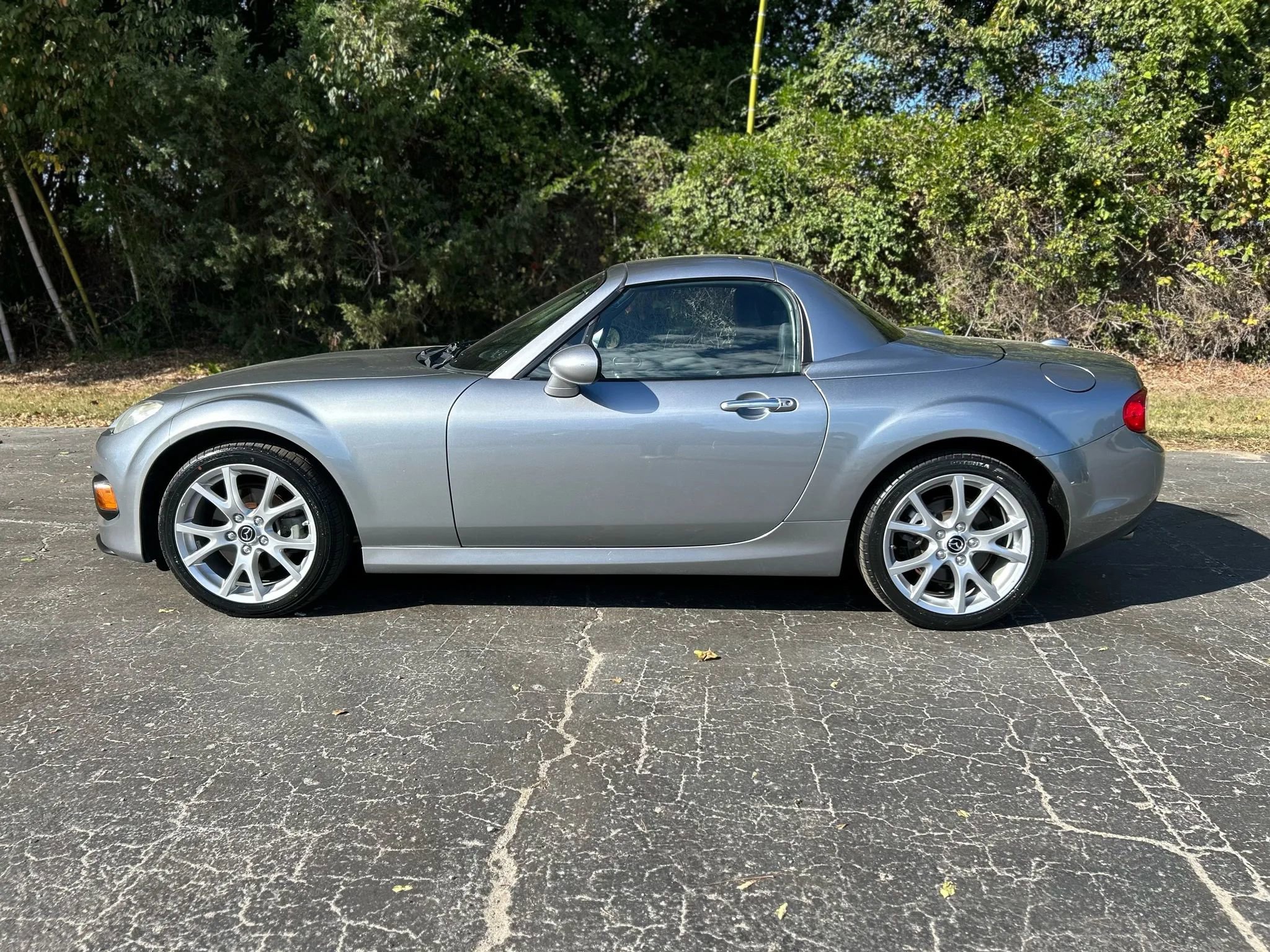 Used 2014 MAZDA MX-5 Miata Grand Touring w/ Premium Package image 11