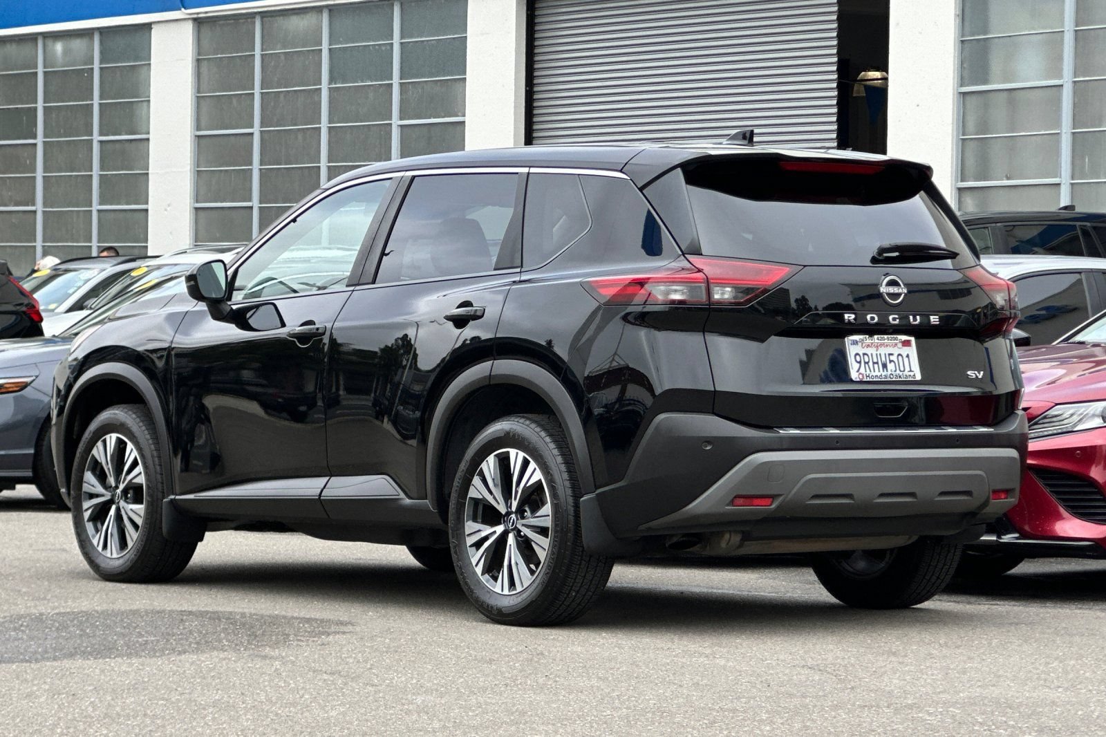 Used 2023 Nissan Rogue SV FWD image 7