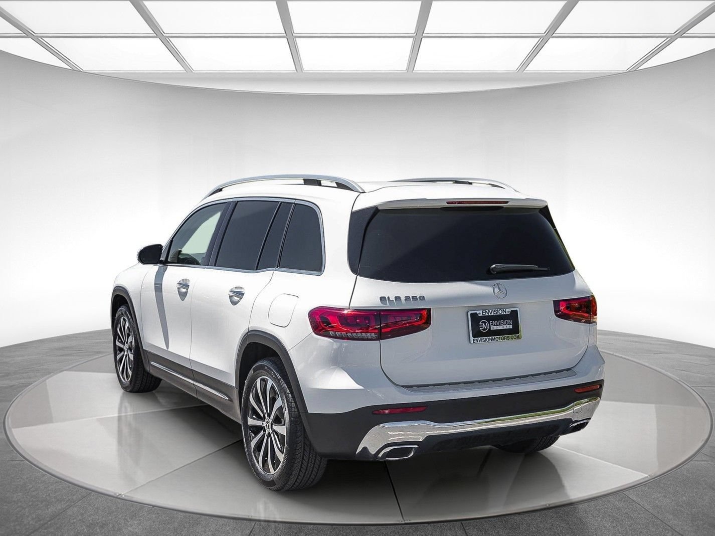 Certified 2022 Mercedes-Benz GLB 250 image 2
