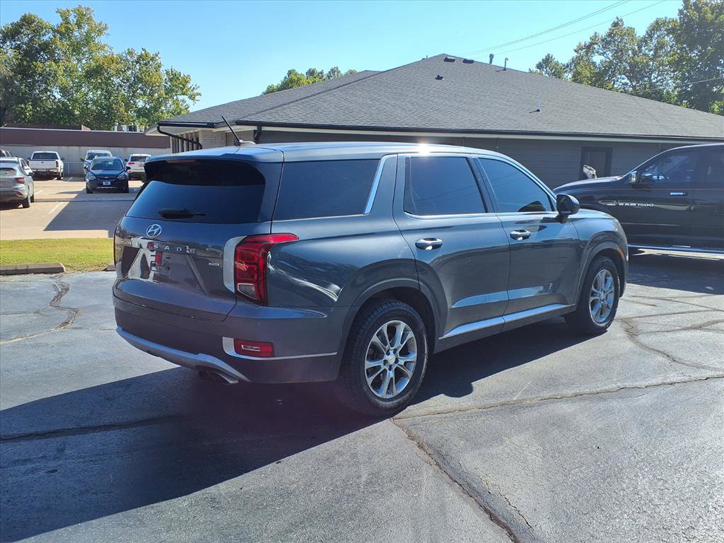 Used 2021 Hyundai Palisade SE image 3