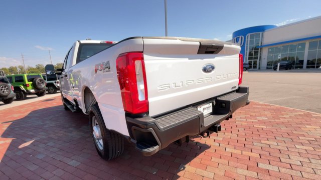 Used 2024 Ford F350 XL AWD/4WD image 8