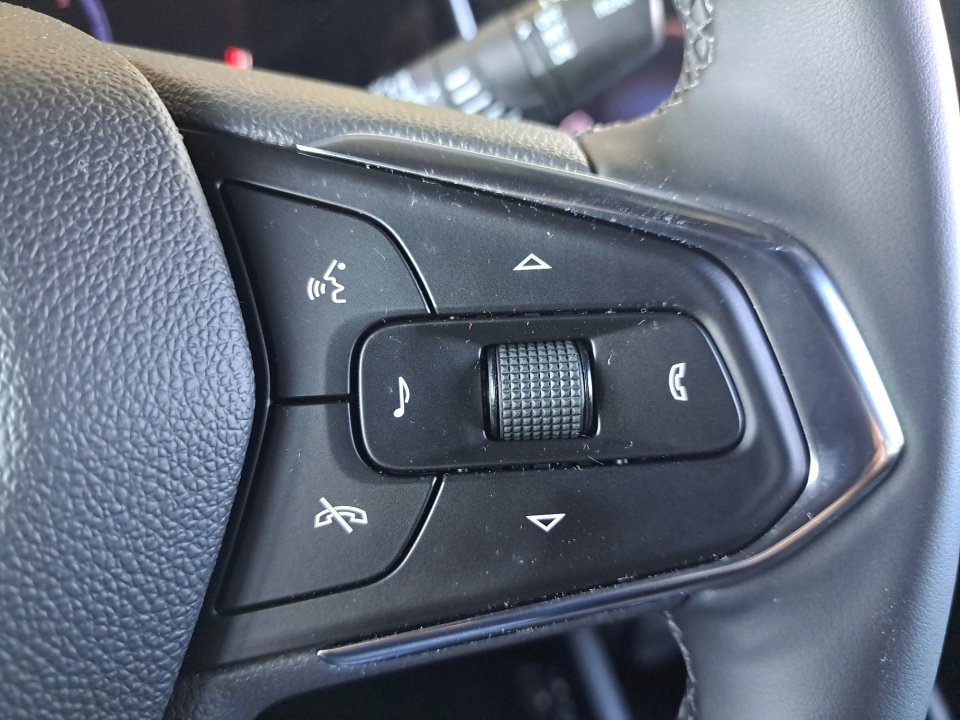 Certified 2026 Chevrolet TrailBlazer ACTIV image 34