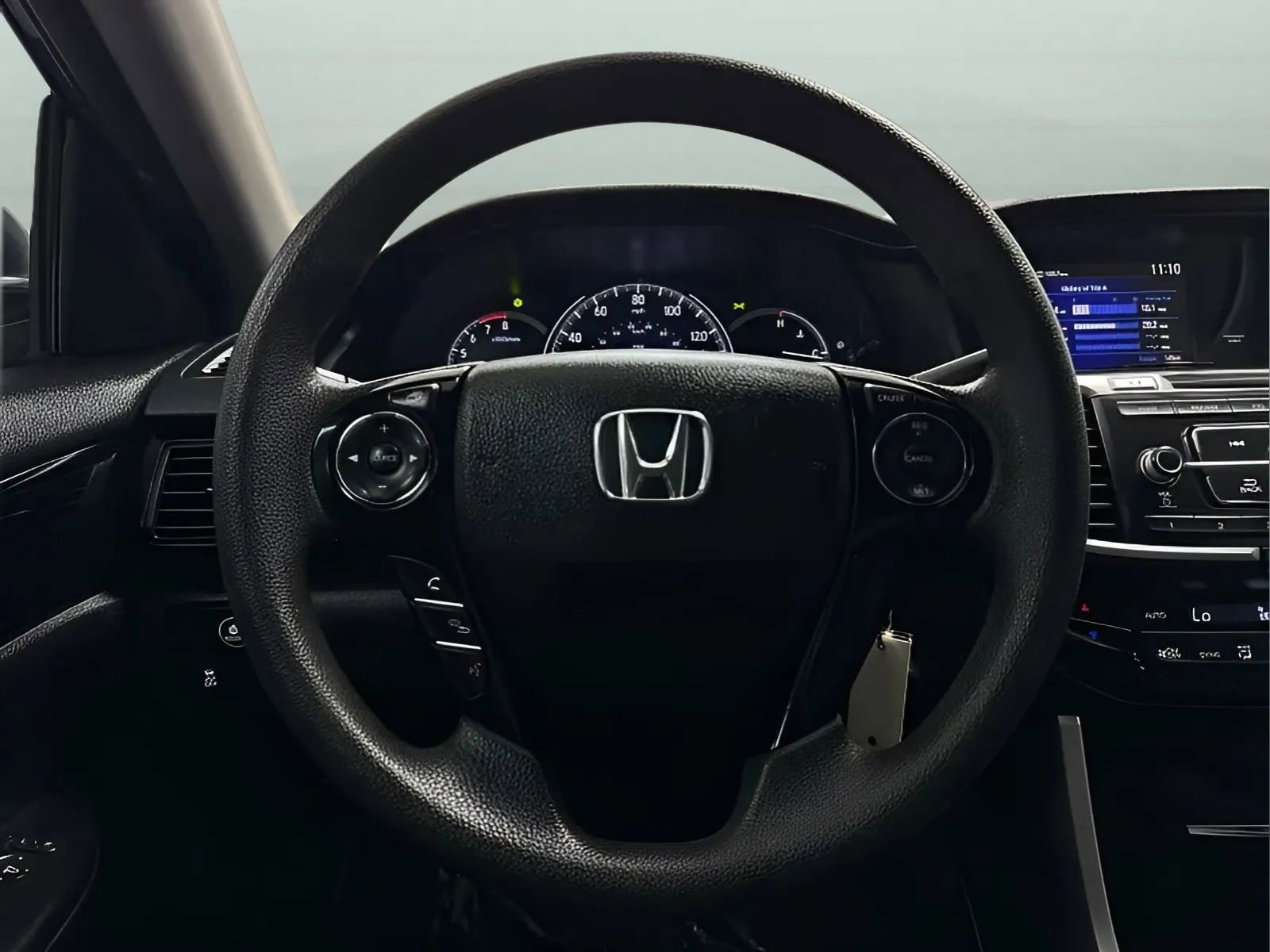 Used 2016 Honda Accord LX image 17
