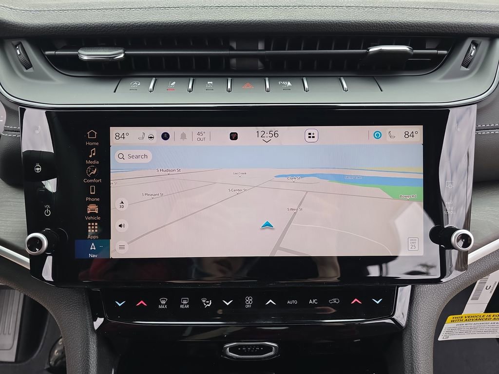 New 2026 Jeep Grand Cherokee Altitude image 24