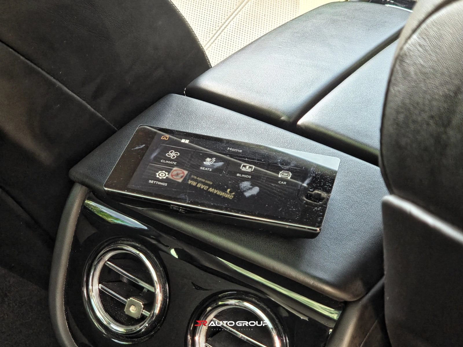 Used 2021 Bentley Bentayga AWD/4WD image 52