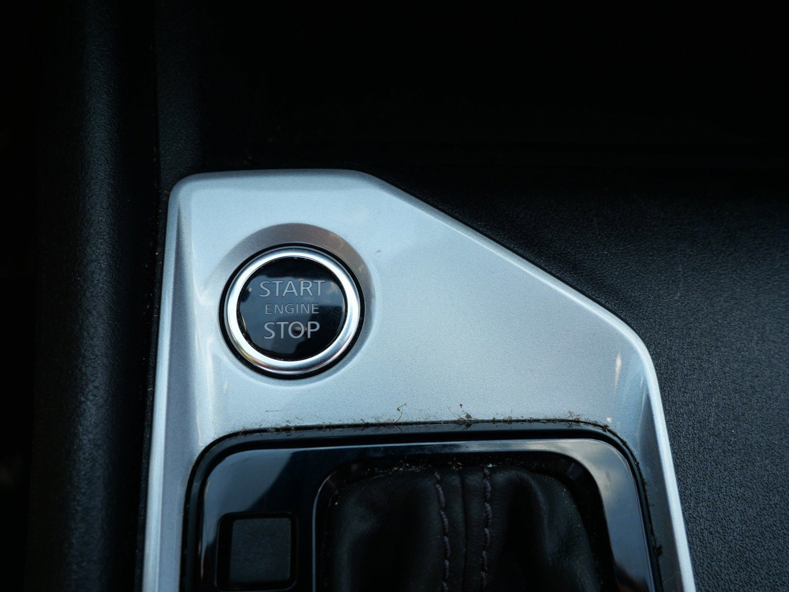 Certified 2025 Nissan Altima 2.5 SV FWD image 21