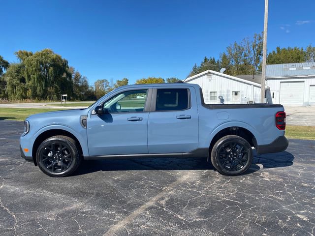 New 2025 Ford Maverick Lariat w/ Black Appearance Package video 2
