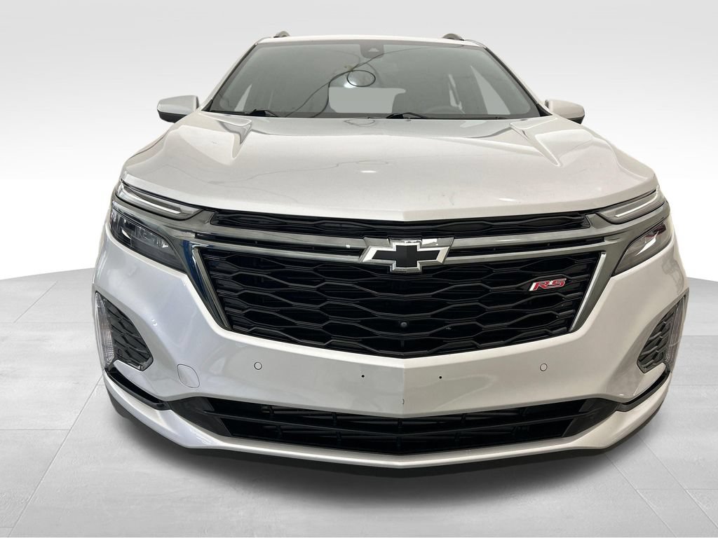 Used 2022 Chevrolet Equinox RS w/ RS Leather Package FWD image 9