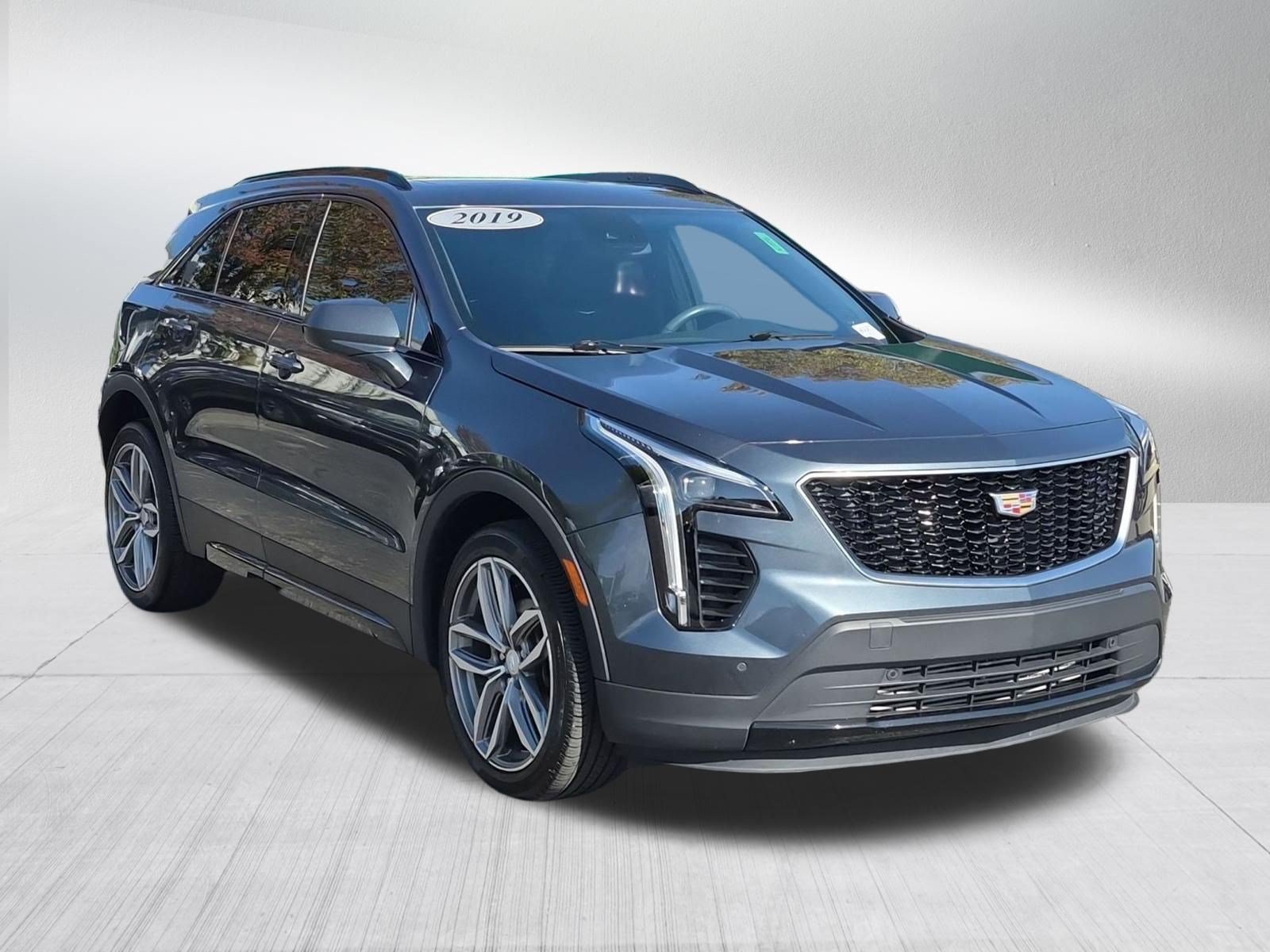 Used 2019 Cadillac XT4 Sport w/ Cold Weather Package AWD/4WD image 7
