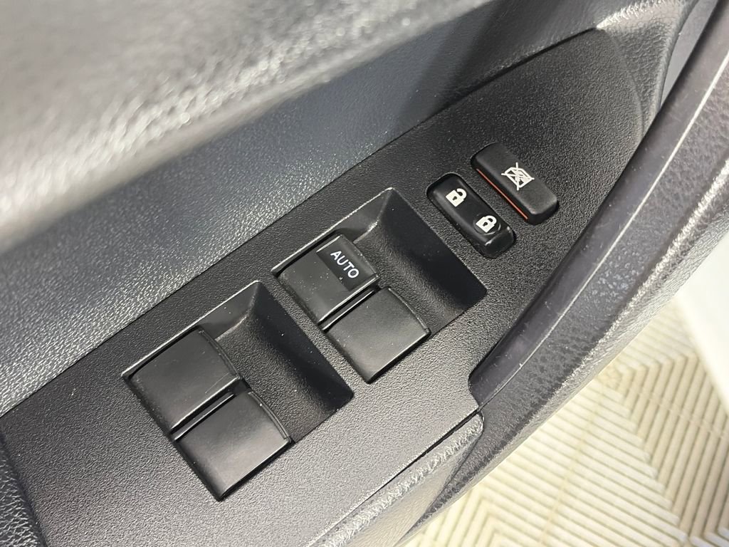 Used 2019 Toyota Corolla SE FWD image 24