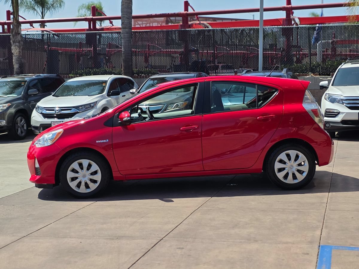 Used 2012 Toyota Prius C Two FWD image 9